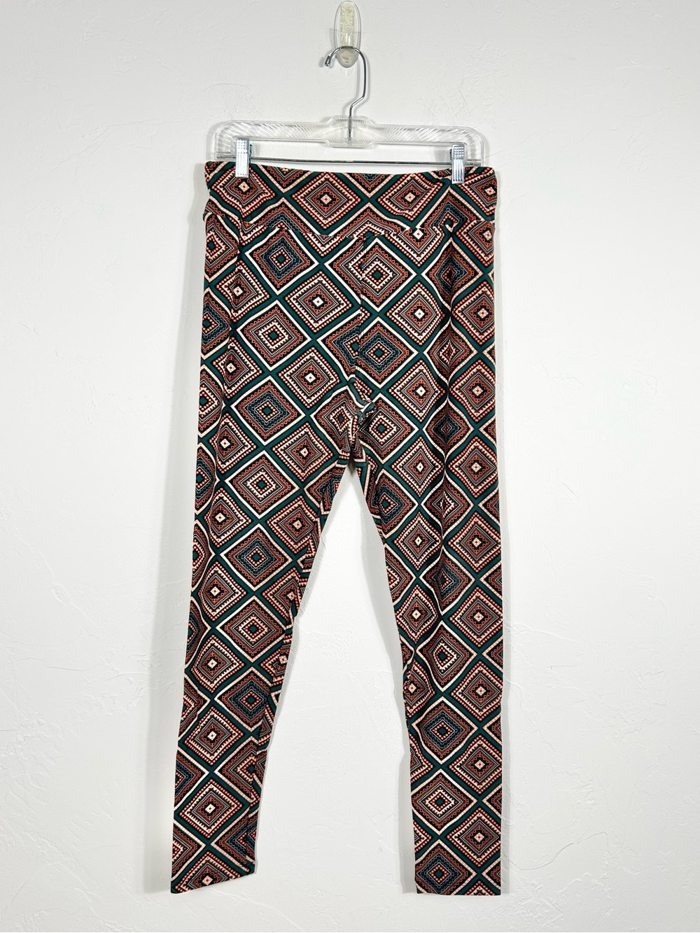 LuLaRoe Leggings Size Tall & Curvy Aztec Diamond Geometric Print Soft Knit